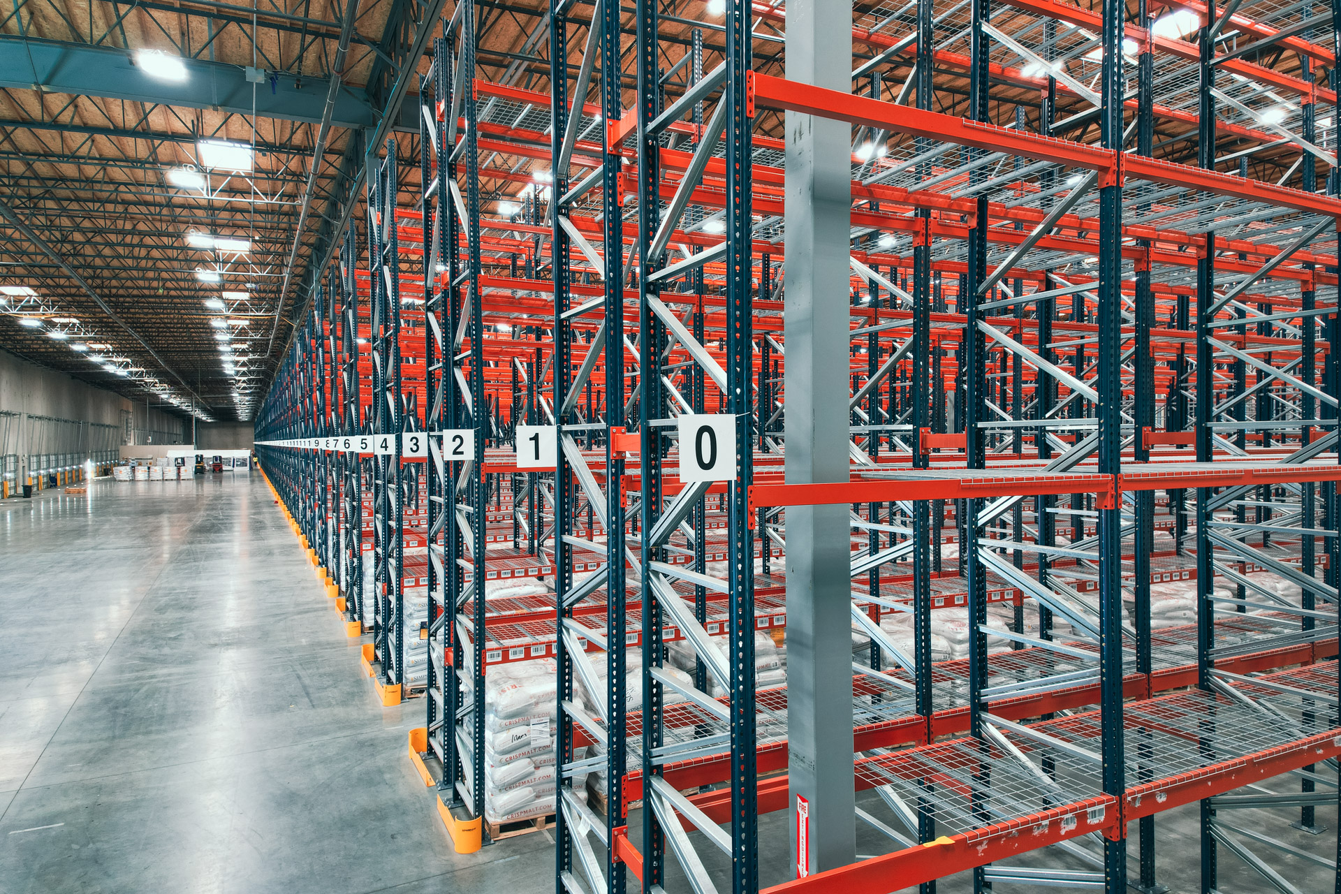 Industrial pallet racking warehouse in Millard Nebraska
